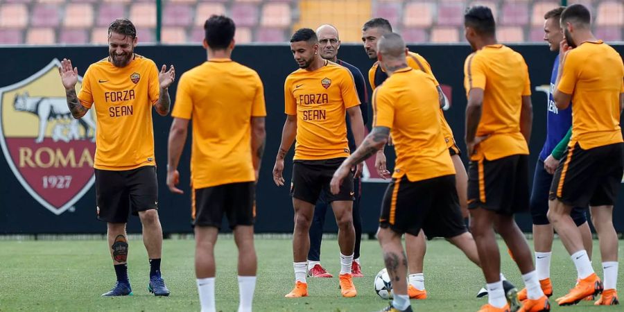 «Forza Sean»: Die Roma-Spieler bekunden Solidarität und Herz.