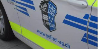 Neuenhof AG - Chat-Nachricht löst grossen Polizeieinsatz aus