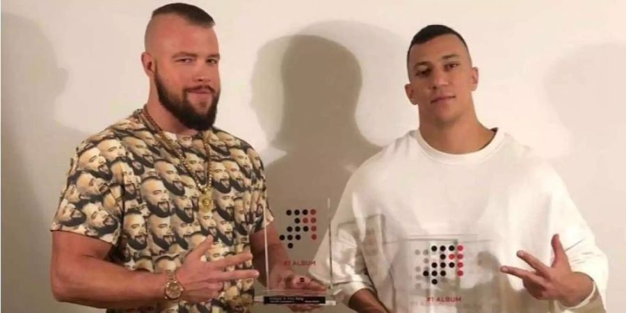 Urheber der Gewalt-Zeilen: Farid Bang (r.) und Rapper Kollegah.