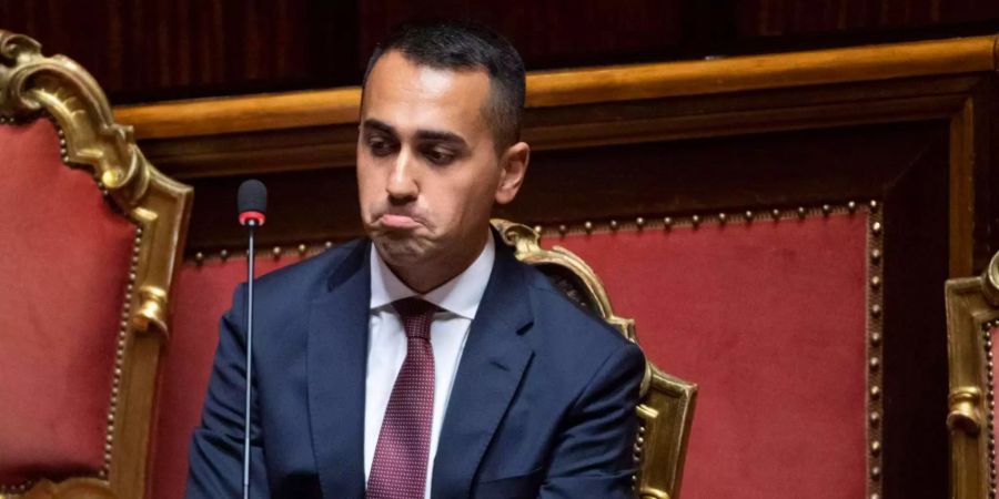 Der stellvertretende Ministerpräsidentt Italians, Luigi Di Maio, reagiert während einer Anhörung im Senat.