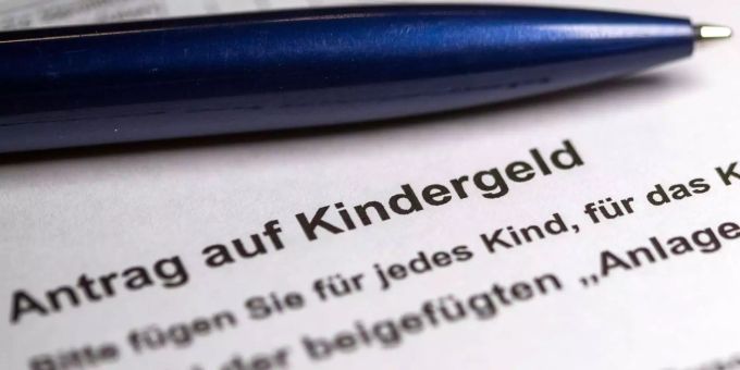 Deutschland - Kindergeld online beantragen