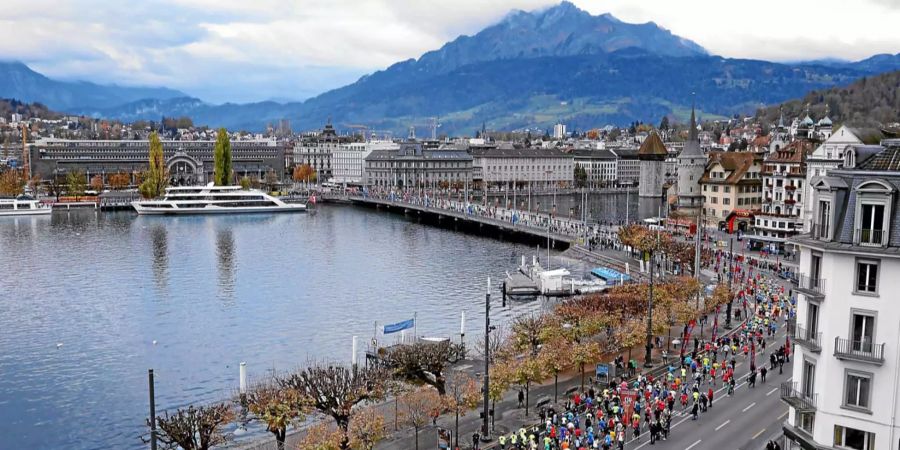 Der Swiss City Marathon in Luzern ist einer der grössten Laufevents der Schweiz.