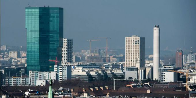 Bereits jetzt dominiert der Prime Tower das Stadtbild in Zürich West. zürich 250 meter
