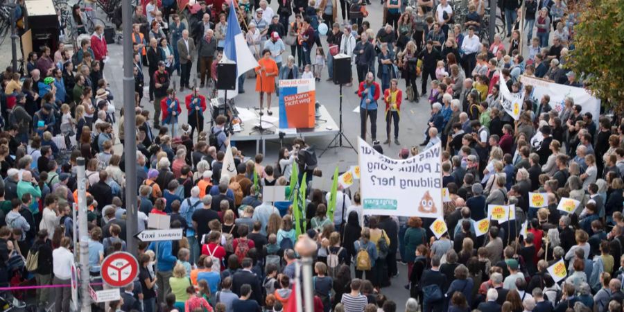 Im September 2017 versammelten sich Tausende Luzerner an einem Aktionstag gegen die Sparmassnahmen.