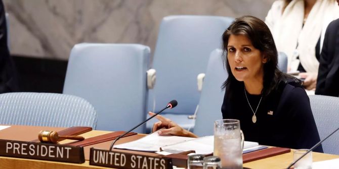 Nikki Haley, Botschafterin der USA bei den Vereinten Nationen, spricht vor dem UN-Sicherheitsrat im Hauptquartier der Vereinten Nationen in New York.