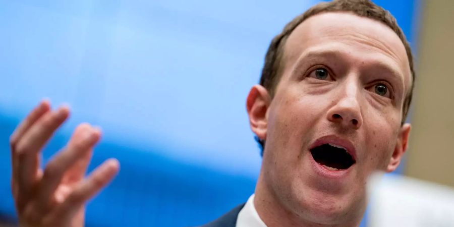 Facebook-Chef Mark Zuckerberg während einer Anhörung des Energie- und Handelsausschusses des US-Repräsentantenhauses im Kapitol.