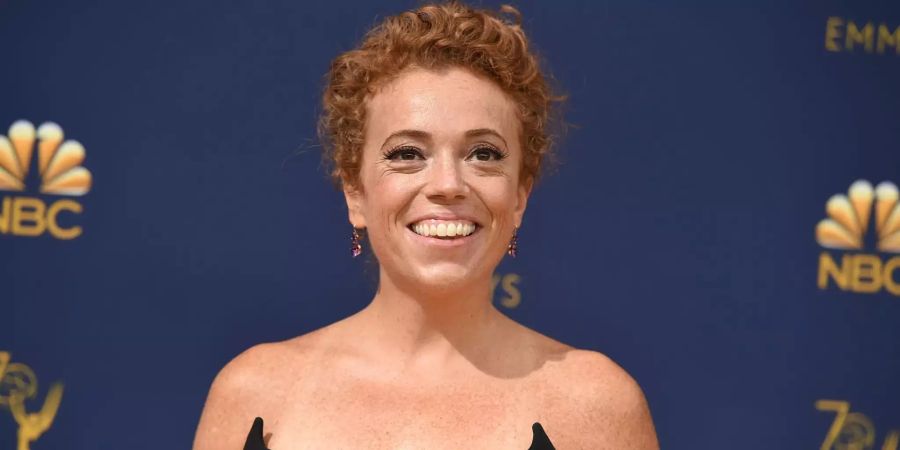 Die US-Komikerin Michelle Wolf kommt auf dem roten Teppich der 70. Primetime Emmy Awards im Microsoft-Theater in Los Angeles, Kalifornien US) an.