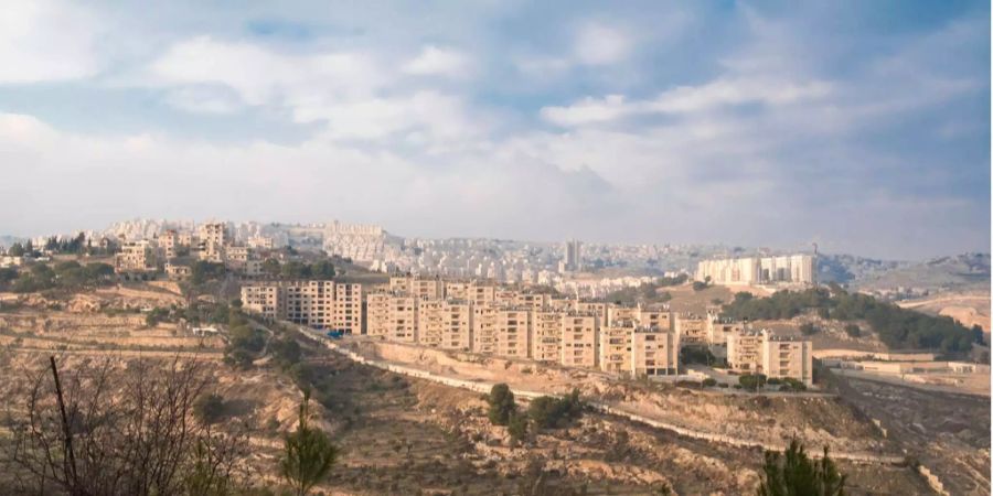 Die jüdische Siedlung Har Homa, erbaut auf einem Hügel im Süden von Ost-Jerusalem, nahe der palästinensischen Stadt Belt Sahour.