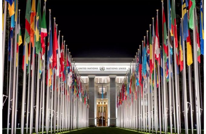 Die Europäische Union spendet weitere 30 Millionen Euro. Die Europäische Union spendet weitere 30 Millionen Euro.