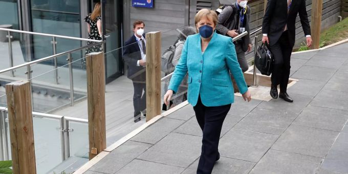 Carbis Bay - Merkel mahnt Grossbritannien zur Einhaltung der Nordirland-Regeln