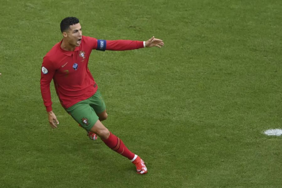 Ronaldo trifft nach 15 Minuten zur Führung.