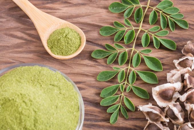 Moringa enthällt viele Nährstoffe. Moringa