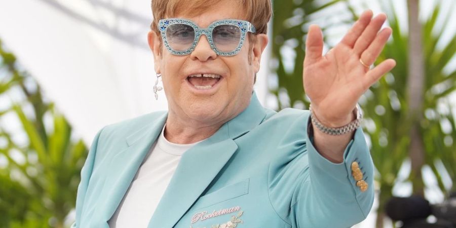 Elton John hat sich mit täglichem Laufen durch den Pool auf seinen grossen Abschied vorbereitet.