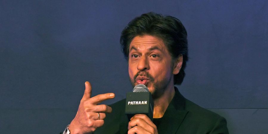 Bollywood-Schauspieler Shah Rukh Khan hat sich bei seinen deutschen Fans bedankt.