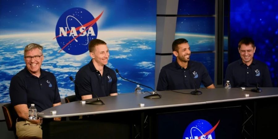 Die Crew der Weltraumkapsel SpaceX Dragon