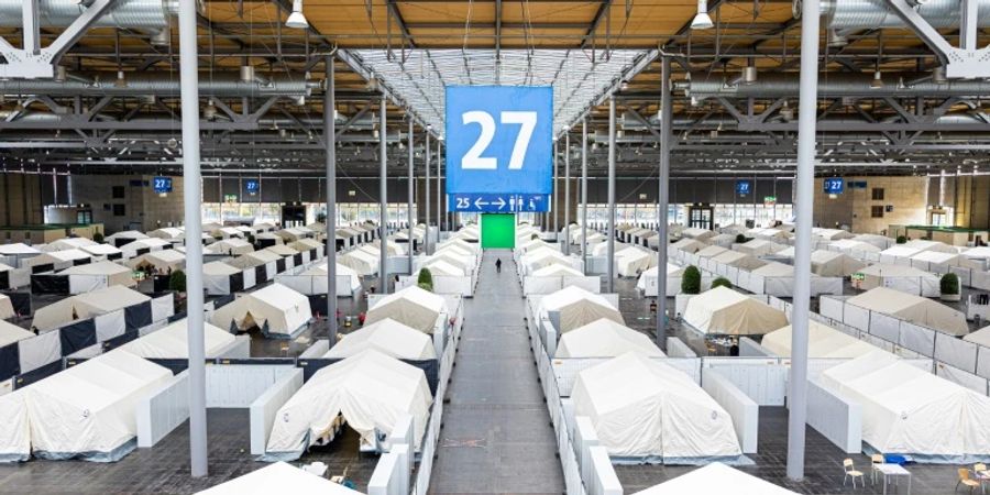 Zelte für Flüchtlinge auf der Messe Hannover