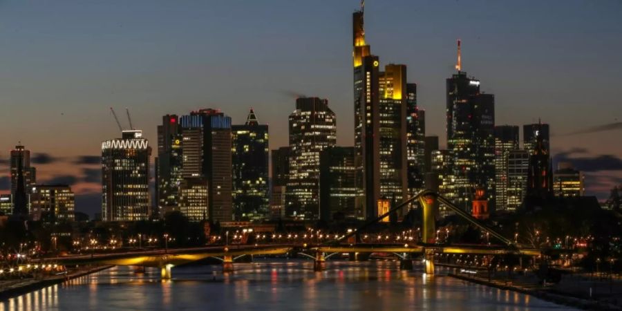Blick auf Bürotürme in Frankfurt am Main
