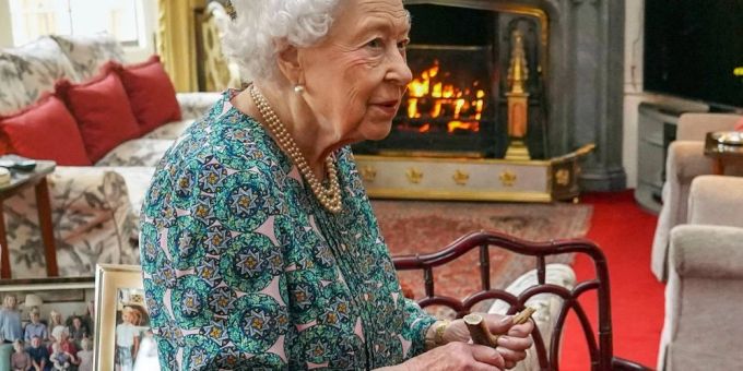 Die Queen verbringt die meiste Zeit in Windsor. queen elizabeth