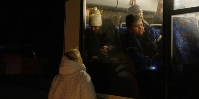 Ukraine-Krieg: Geflohene aus Mariupol in der Stadt Saporischschja. Ukraine Krieg