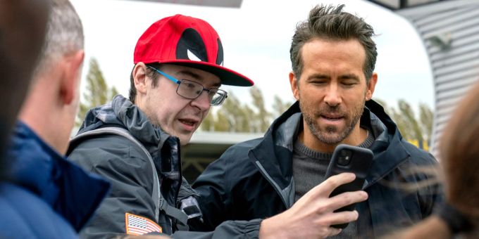 Geschafft - Aufstiegsjubel mit Hollywood-Glanz im walisischen Wrexham