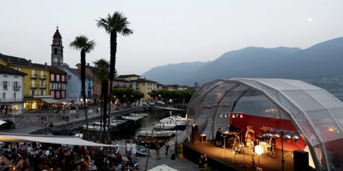JazzAscona wird 40: Rund 60 Bands werden in den letzten Junitagen das Dorf am Ufer des Lago Maggiore besuchen. (Archivbild) JazzAscona