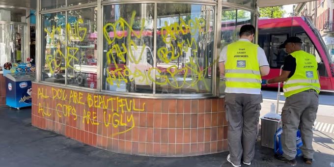 200'000 Franken - Berner Tramhaus-Graffitis: Hohe Reinigungskosten!