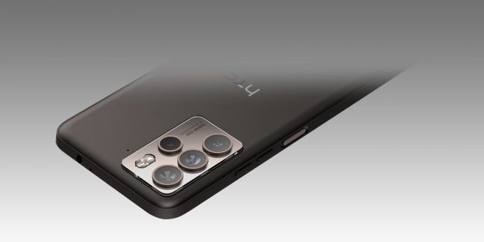 Immerhin kommt das HTC U23 Pro mit Kopfhörer-Anschluss und seitlichem Fingerabdruckscanner. HTC U23 Pro