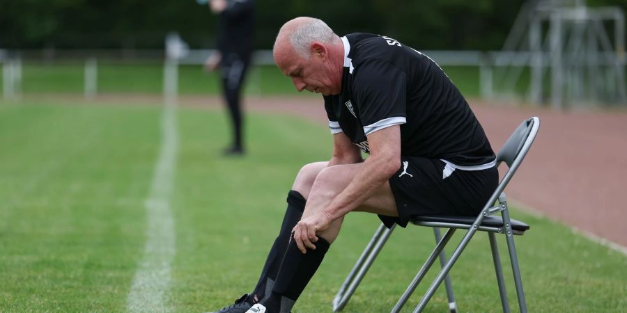 Mario Basler hat sein Comeback auf dem Rasen gegeben - in der Kreisliga.