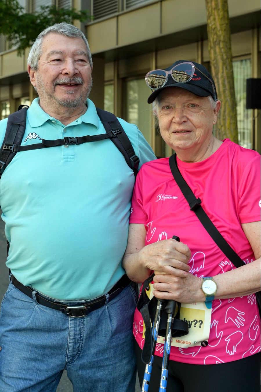 Ruth und Ueli, der sie an jeden Lauf begleitet.