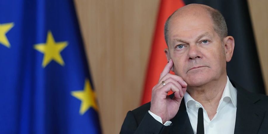 Bundeskanzler Olaf Scholz (SPD) nimmt an einer Pressekonferenz in Hamburg teil. Foto: Marcus Brandt/dpa