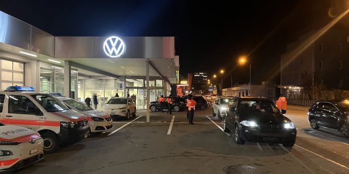 Heerbrugg: Verkehrskontrolle mit Schwerpunkt Licht. Heerbrugg: Verkehrskontrolle