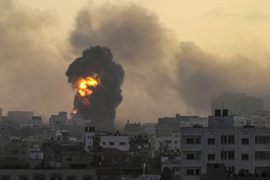 Die Bombardierung des Gazastreifens hält der Israeli nicht für den richtigen Weg.