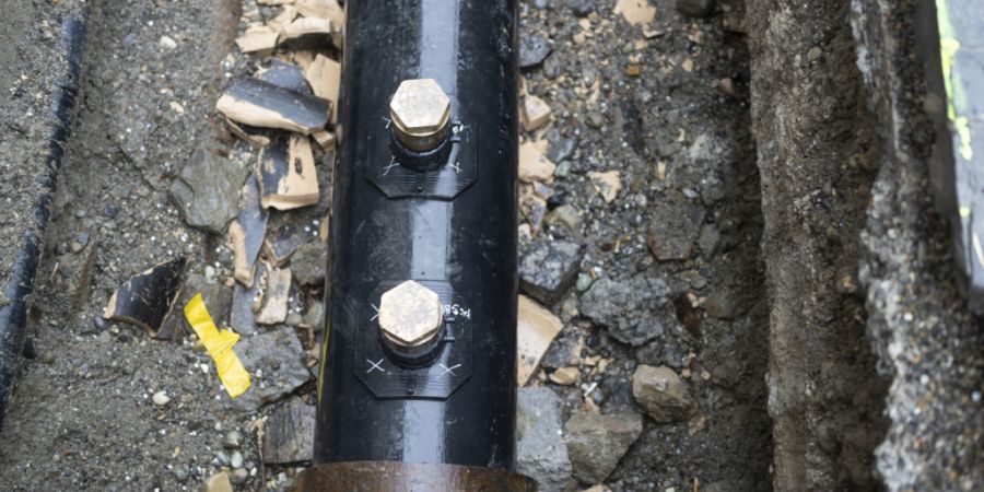 Im Bild eine Gasleitung in Zürich: Die Schweizer Gaswirtschaft hat in Zusammenarbeit mit dem Bund zusätzliche Vorkehrungen für die Gasversorgung im kommenden Winter getroffen. (Archi...