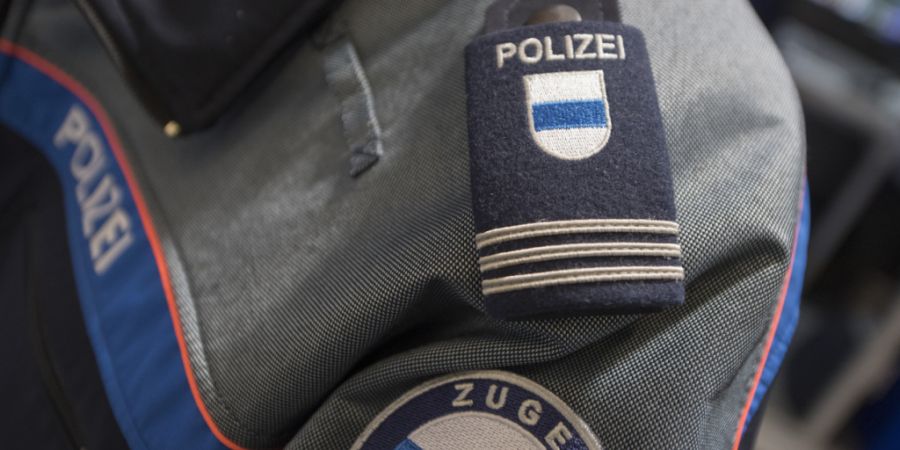 Beim Landeanflug verletzte sich am Sonntagnachmittag ein Gleitschirmpilot in Oberwil ZG erheblich. (Symbolbild)