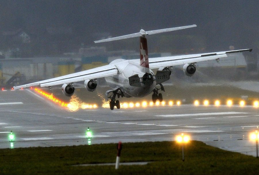 Flugzeuge von bestimmten Airlines dürfen nicht an Schweizer Flughäfen landen.
