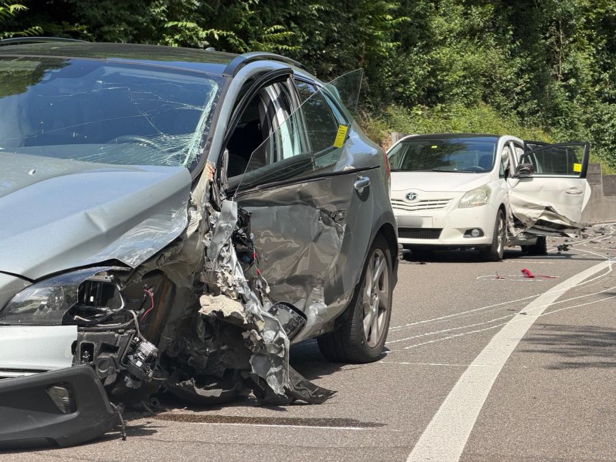 Schwerer Verkehrsunfall im Aathal zwischen Wetzikon ZH und Uster ZH.