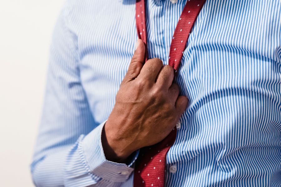 Besonders gefährdet sind Menschen mit Vorerkrankungen – etwa instabiler Angina Pectoris oder Lungenerkrankungen. (Symbolbild)