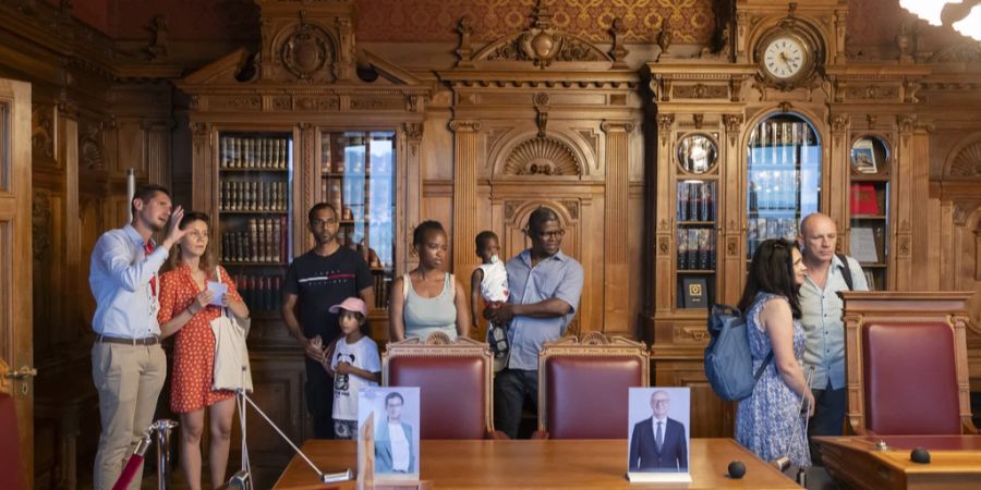 Bundesratszimmer Bundeshaus Besucher