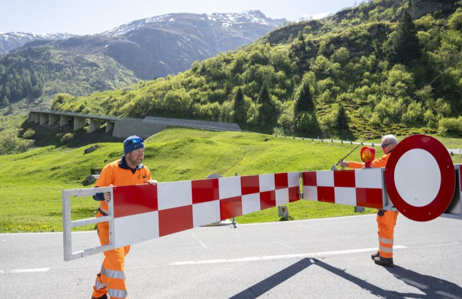 Im Gegensatz zum Oster-Wochenende ist die Gotthard Passstrasse aber an Auffahrt geöffnet.