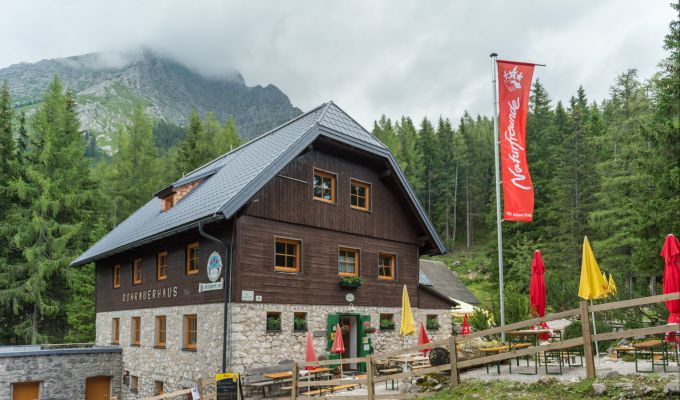 Auch im Rohrauerhaus stehen vegane Gerichte auf der Speisekarte. vegan essen hütte steiermark