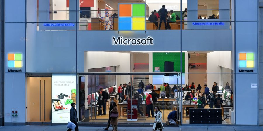 Microsoft 9000