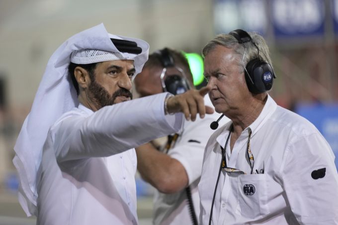 Fia-Präsident Mohammed Ben Sulayem (l) machte sich mit seinen Regeln in der Formel 1 nicht viele Freunde. Formel 1