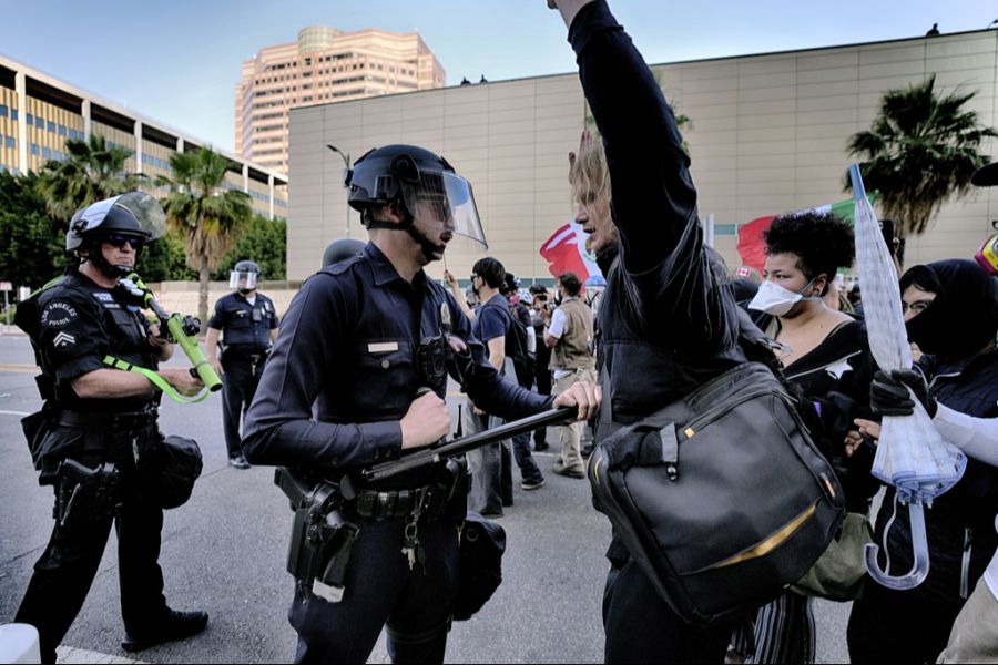 Doch die Einführung des «Insurrection Acts» dürfte die Spannungen zusätzlich verschärfen.