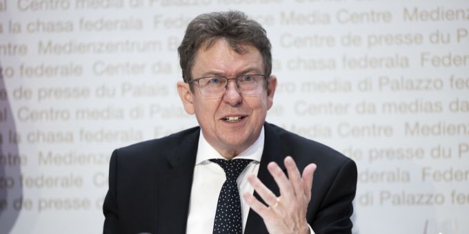 Umweltminister Albert Rösti hat Fonds für Umweltschäden abgelehnt. Er bezeichnete diese als falschen Weg. Umweltminister Albert Rösti
