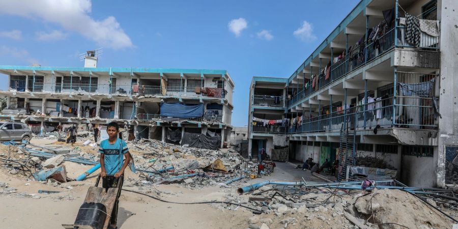 Schulen im Gazastreifen haben sich laut dem UNRWA in überfüllte Notunterkünfte verwandelt. (Archivbild)