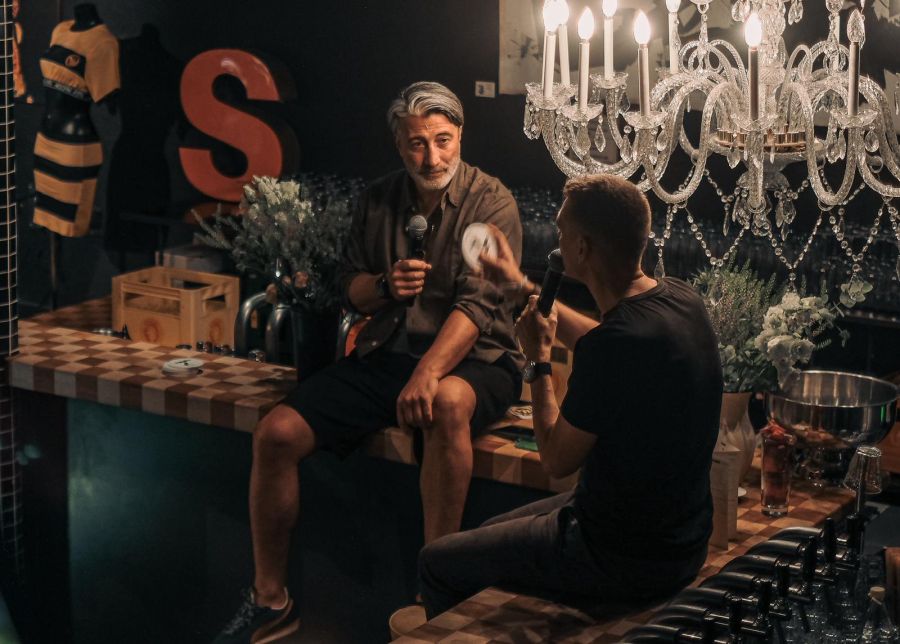 Murat Yakin war der erste Gast von Eggli im Format «Je später die Nacht».