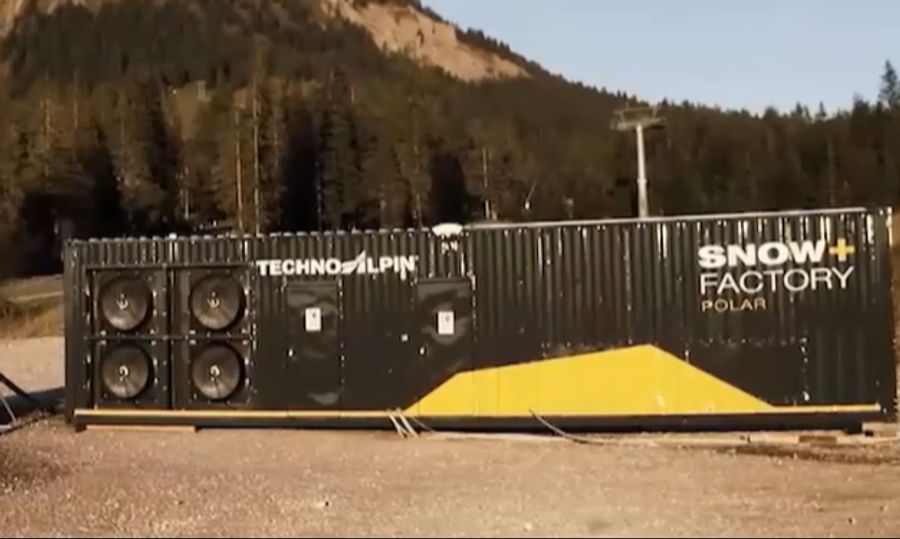 Das Skigebiet Les Bugnenets-Savagnières im Neuenburger Jura beschneit künstlich – mit Regenwasser.