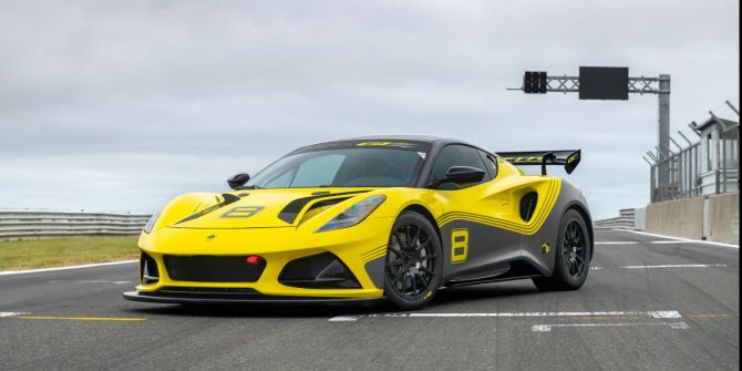 Lotus Emira GT4