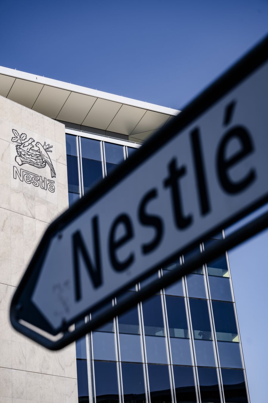 «Die Verkaufsplattform wurde kontaktiert, um diese Angelegenheit zu bereinigen», sagt Nestlé-Mediensprecher Guillaume Roud.