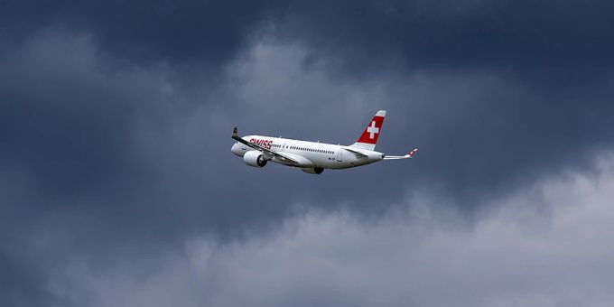 Wegen der israelischen Angriffe auf den Iran musste die Swiss in der Nacht auf Freitag einen Flug nach Singapur abbrechen. (Archivbild) Flug nach Singapur